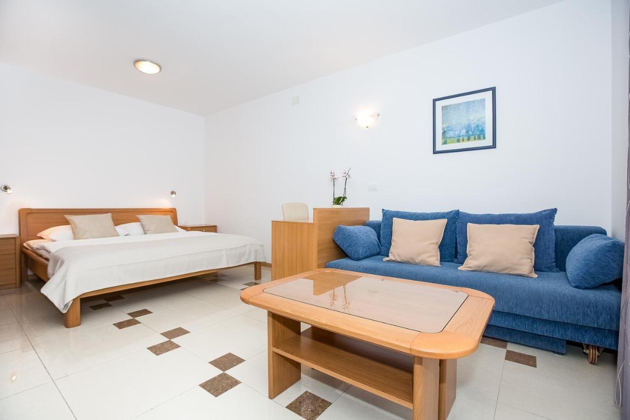 בלד Gaja Holiday Apartments חדר תמונה